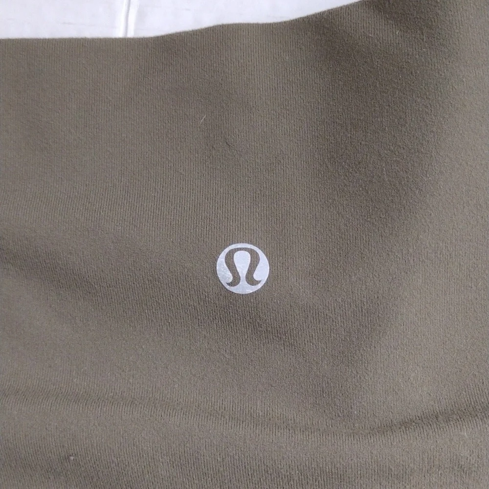 Lululemon Olive Green High-Waisted Leggings S